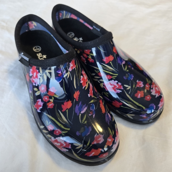 Sloggers Women's Floral Garden Shoes - Black and Multicolor, Size 7 - Picture 4 of 12